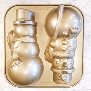 William Sonoma NW Snowman Cake Pan